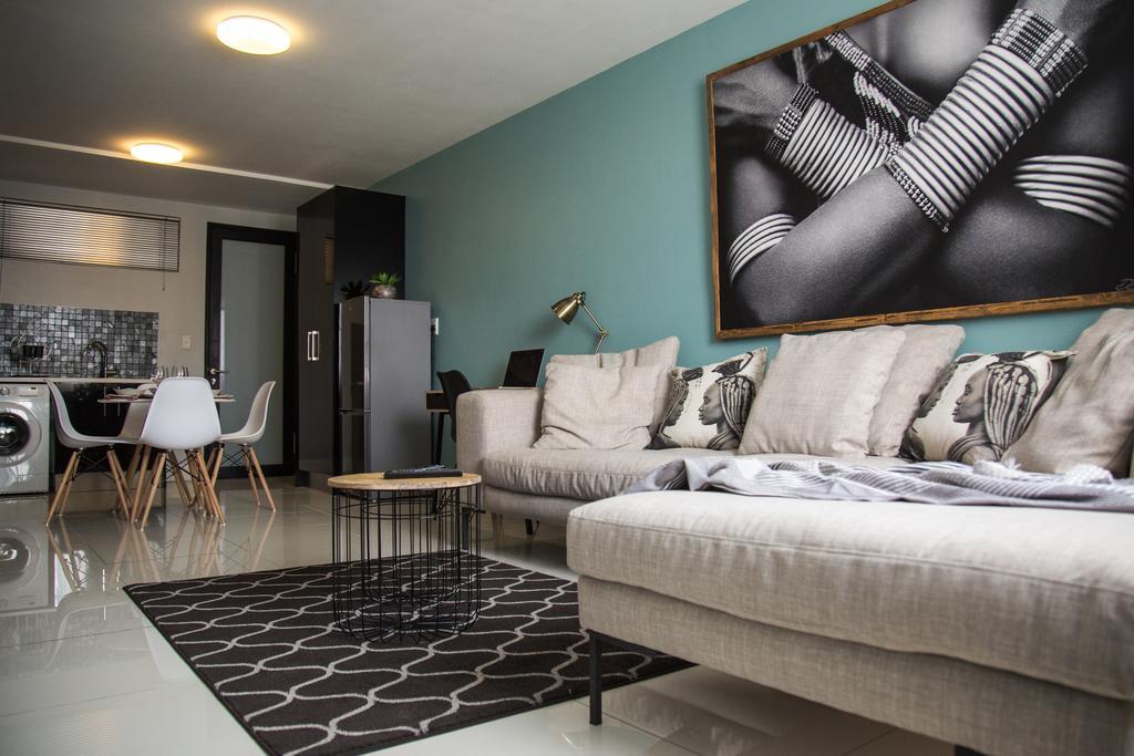 Apartment 64 at 77 on Independence Ave Windhoek Buitenkant foto