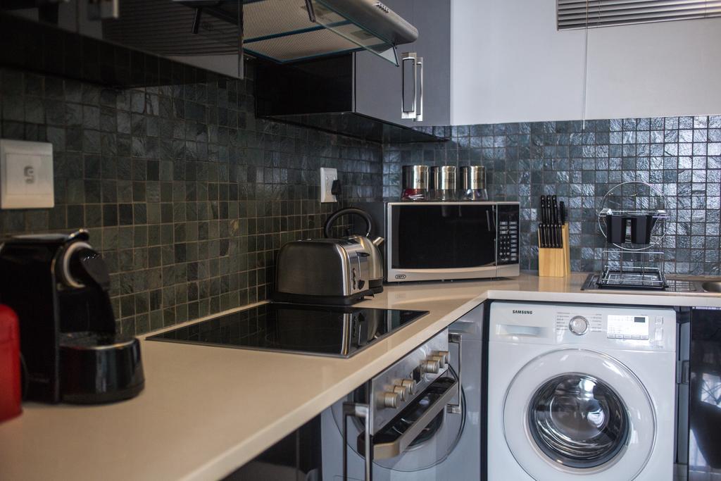 Apartment 64 at 77 on Independence Ave Windhoek Buitenkant foto